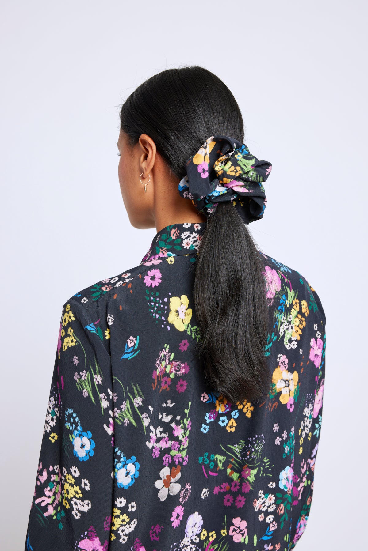 Fun and Games oversized scrunchie - Black floral