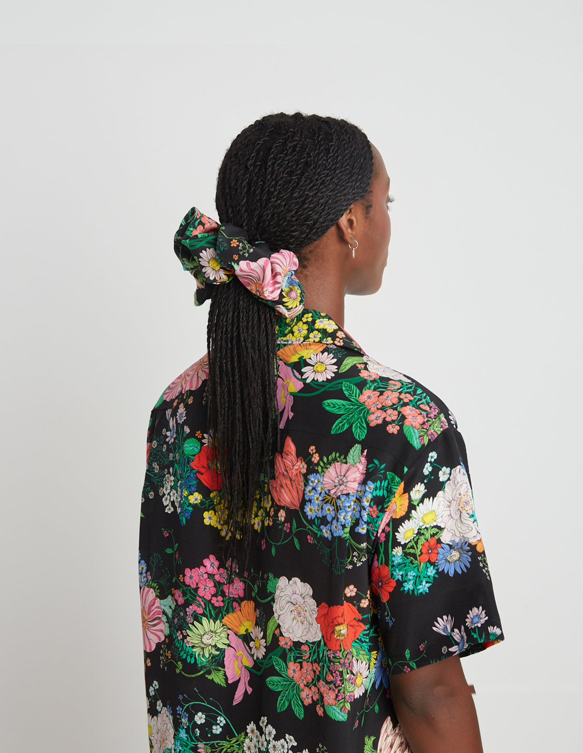 Joust flourishing scrunchie - Black floral