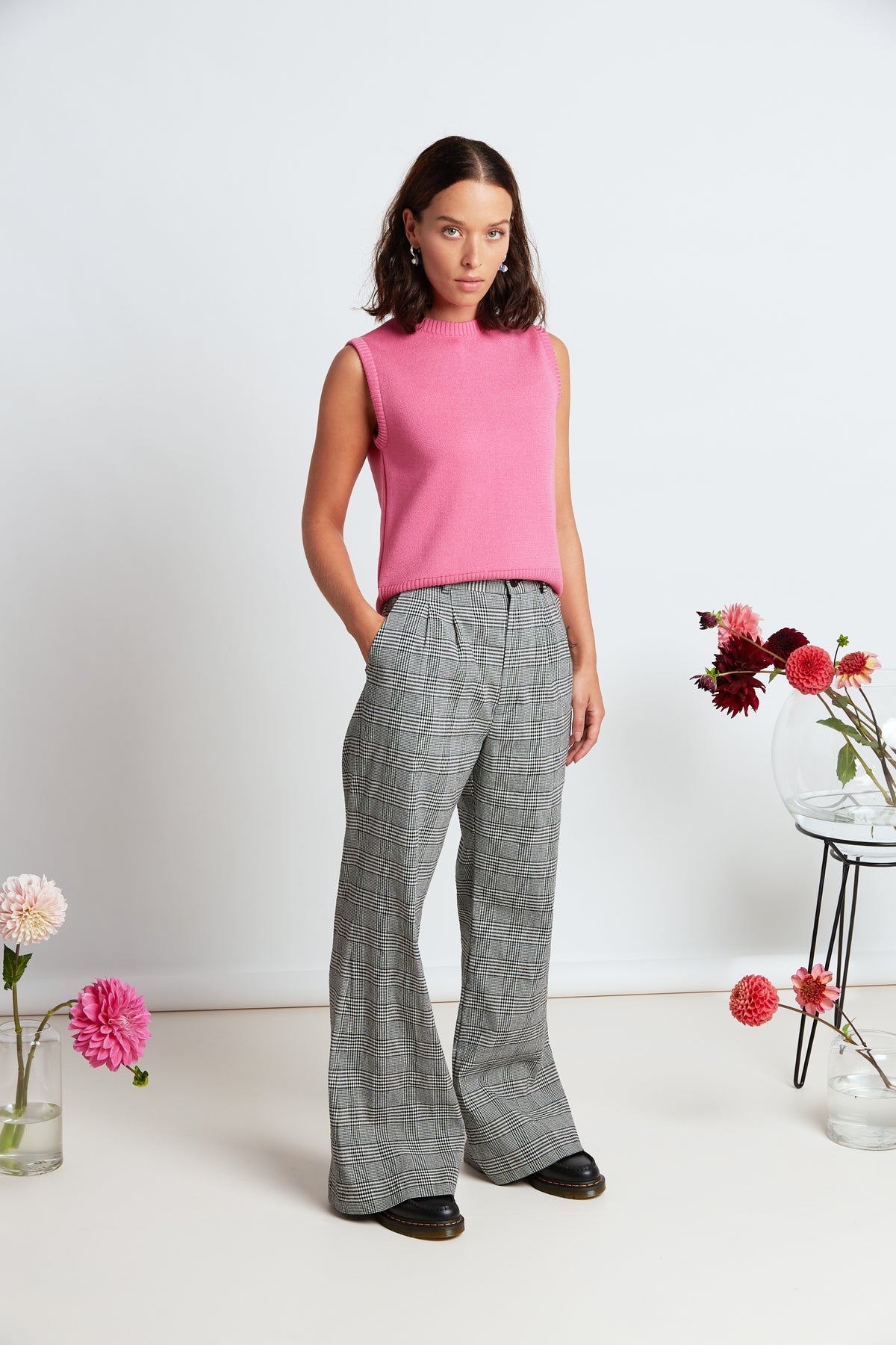 Davenport flares by twenty-seven names. High-waisted plaid pants with a flared leg, pockets and belt loops.