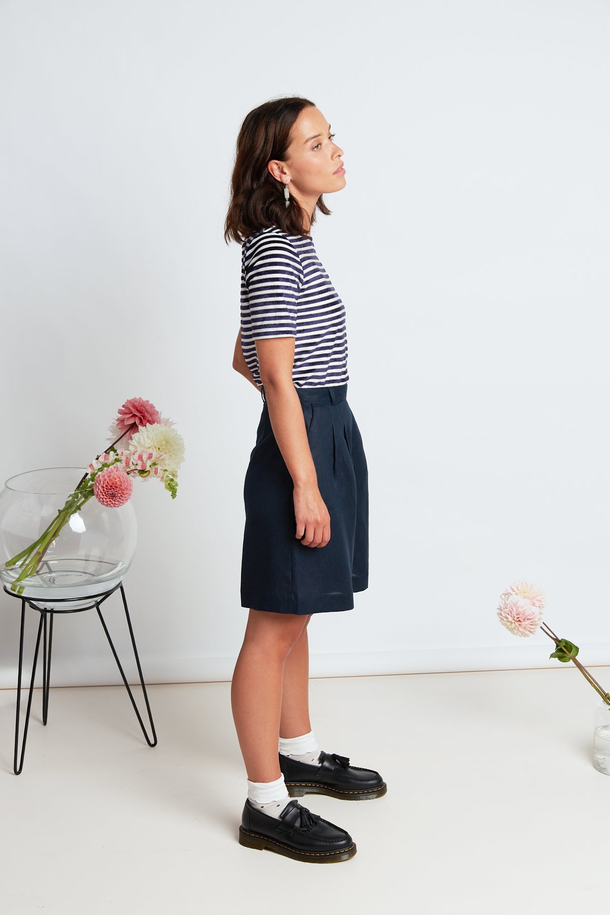 Helen culottes by twenty-seven names. High-waisted navy linen culottes, with front pleats, pockets and belt loops.