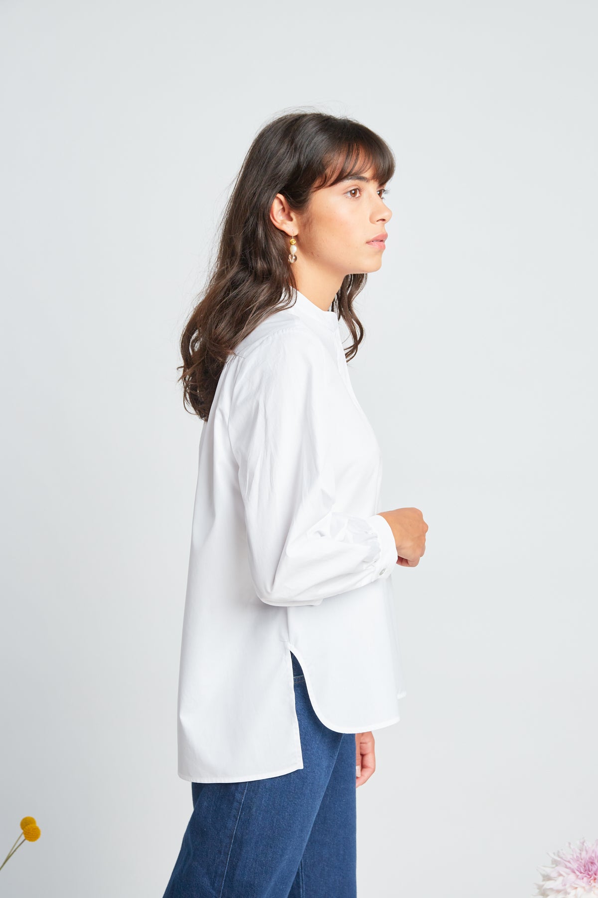 Promised shirt by twenty-seven names. A long-sleeved blouse in crisp organic cotton featuring a half placket at the neck and a dropped back bodice. Pictured in white.